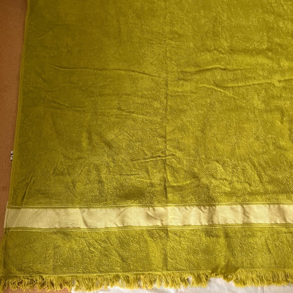 NEW HERMÈS YACHTING BEACH TOWEL - Picture 11 of 16